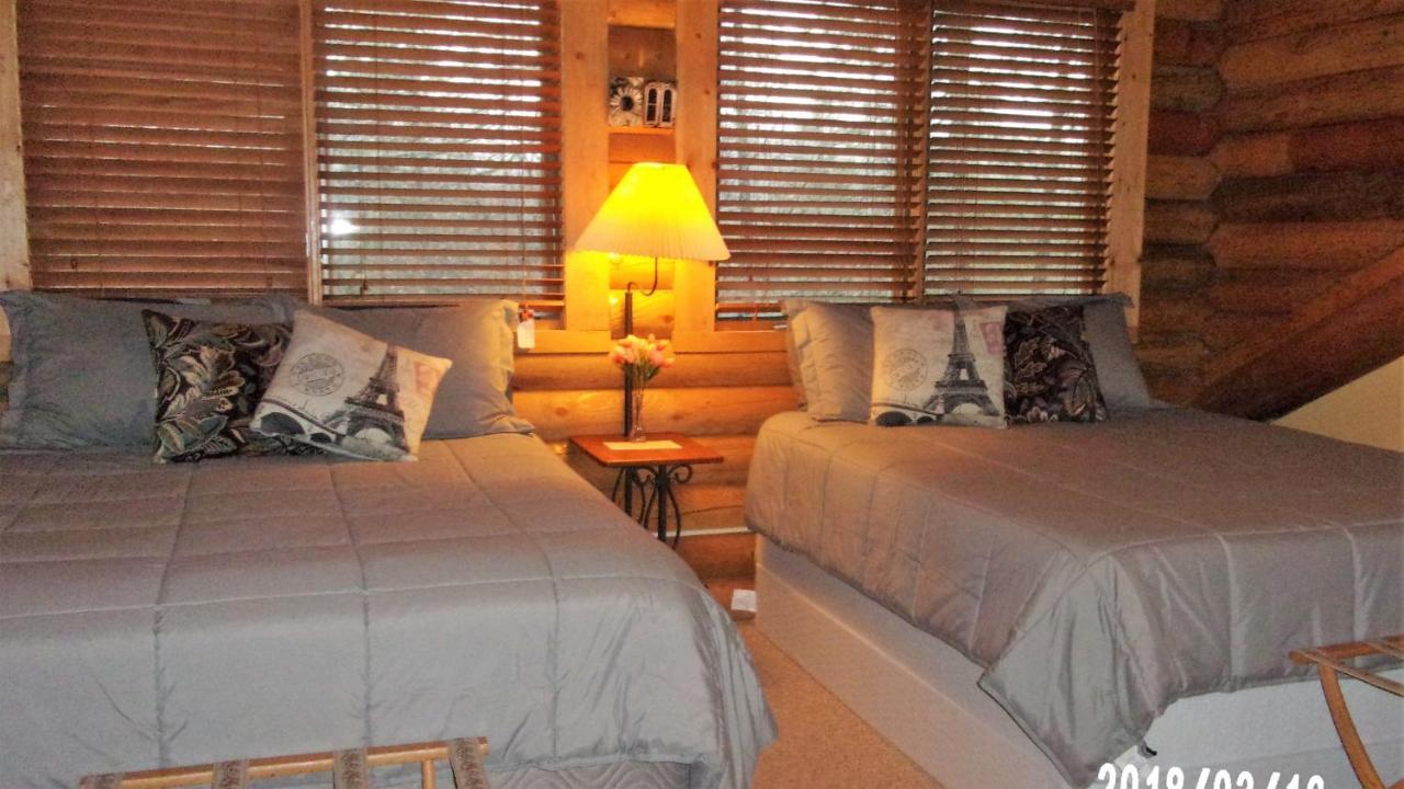 The Cub Inn B&B Groveland Exterior photo